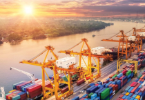 Những thách thức của ngành vận chuyển mùa cao điểm 2025
