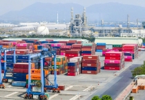 Bức Tranh Ngành Bán Lẻ 2025: Tác Động Sâu Rộng Đến Ngành Logistics